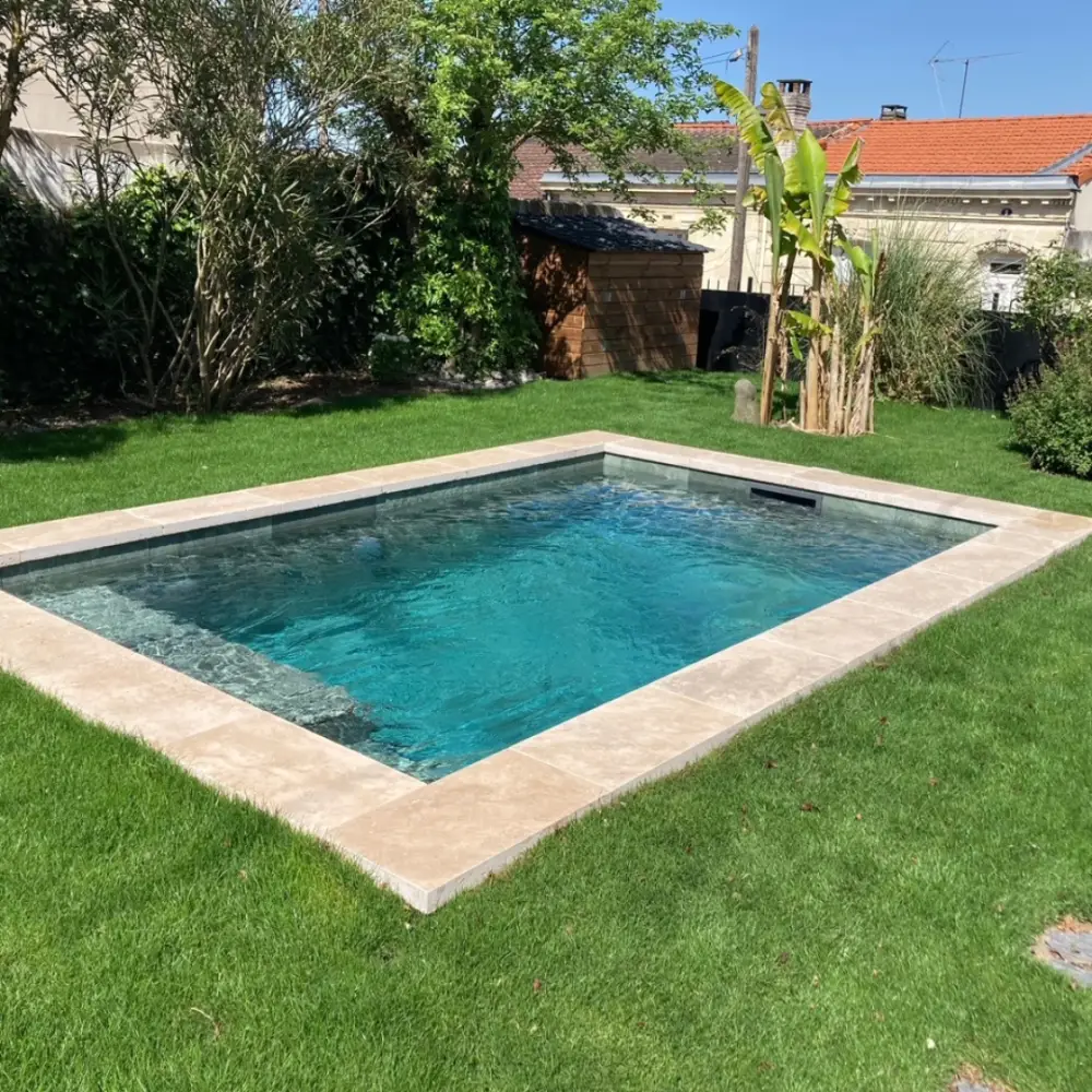Piscine jardin